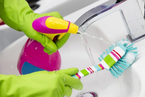 Professional house cleaning in Bermondsey living room cleaning scene