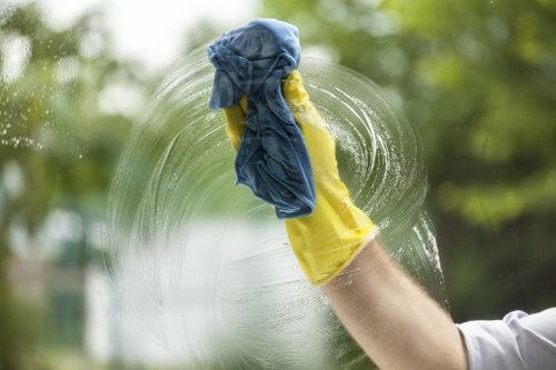 Professional deep cleaning in Bermondsey for homes and commercial spaces